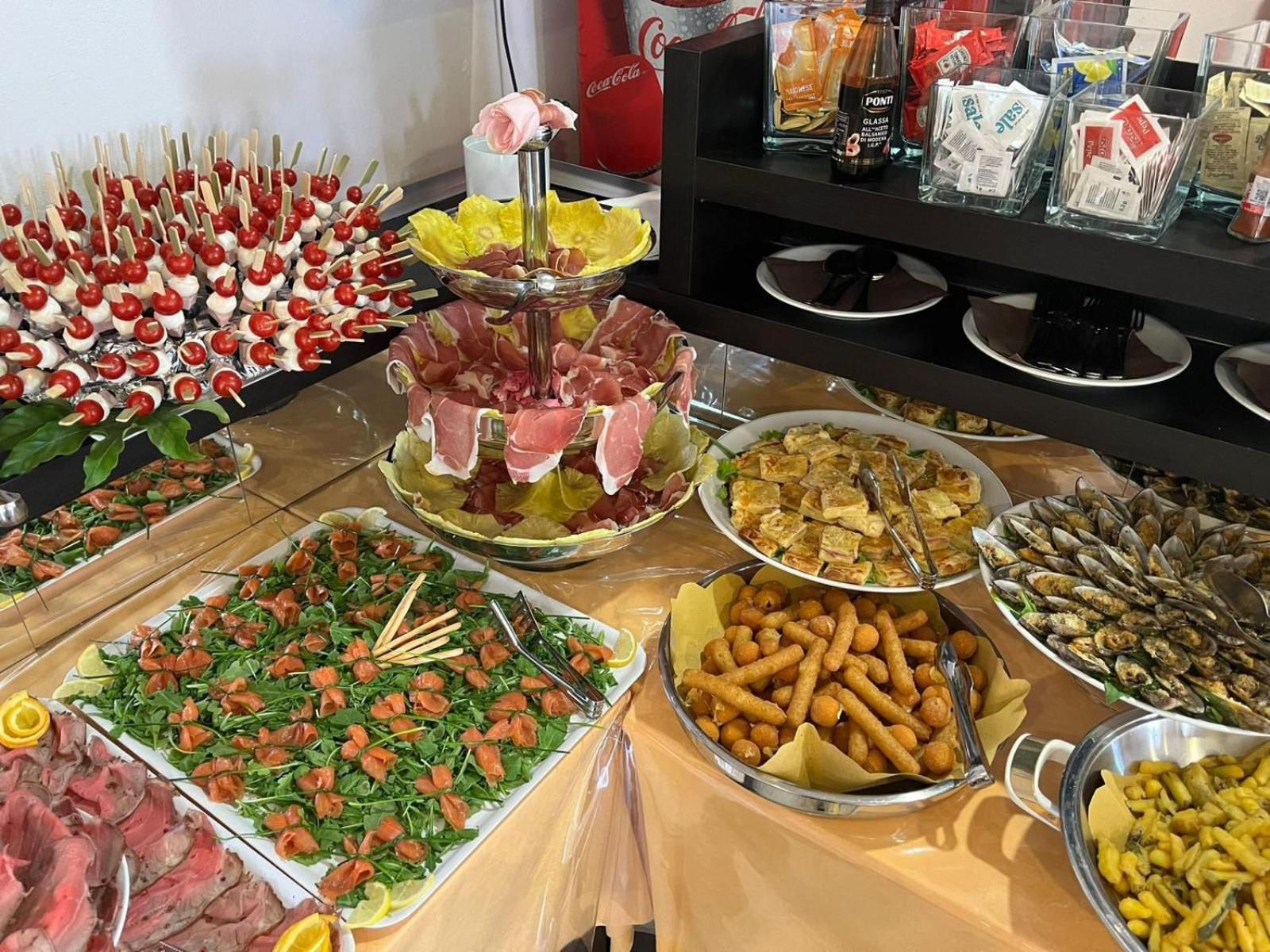 Hotel Napoleon San Mauro Mare Екстер'єр фото